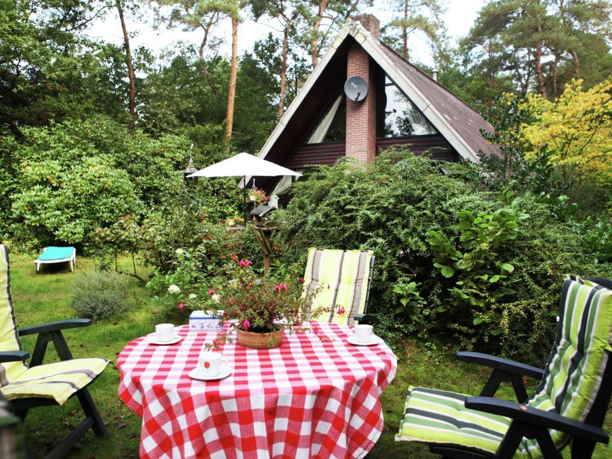 Spacious Holiday Home In Eersel With Open Fire Екстериор снимка
