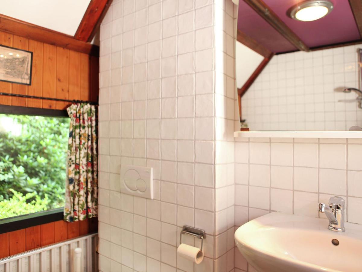 Spacious Holiday Home In Eersel With Open Fire Екстериор снимка